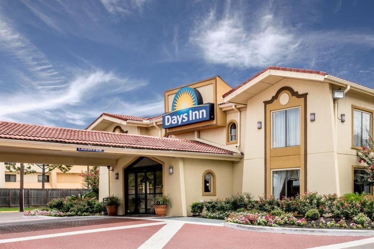 Days Inn By Wyndham Houston Eksteriør billede